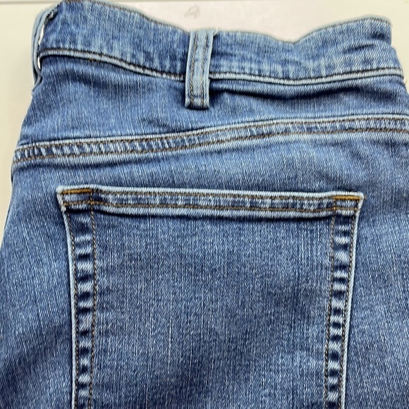 Duluth Trading Co. Straight Leg High Rise Size 12 x 33 - Picture 11 of 16